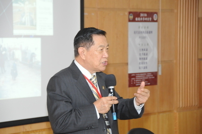 Dr. Henry C. Lee made a speech in the 2013 Annual Meeting of Taiwan Academy of Forensic Sciences